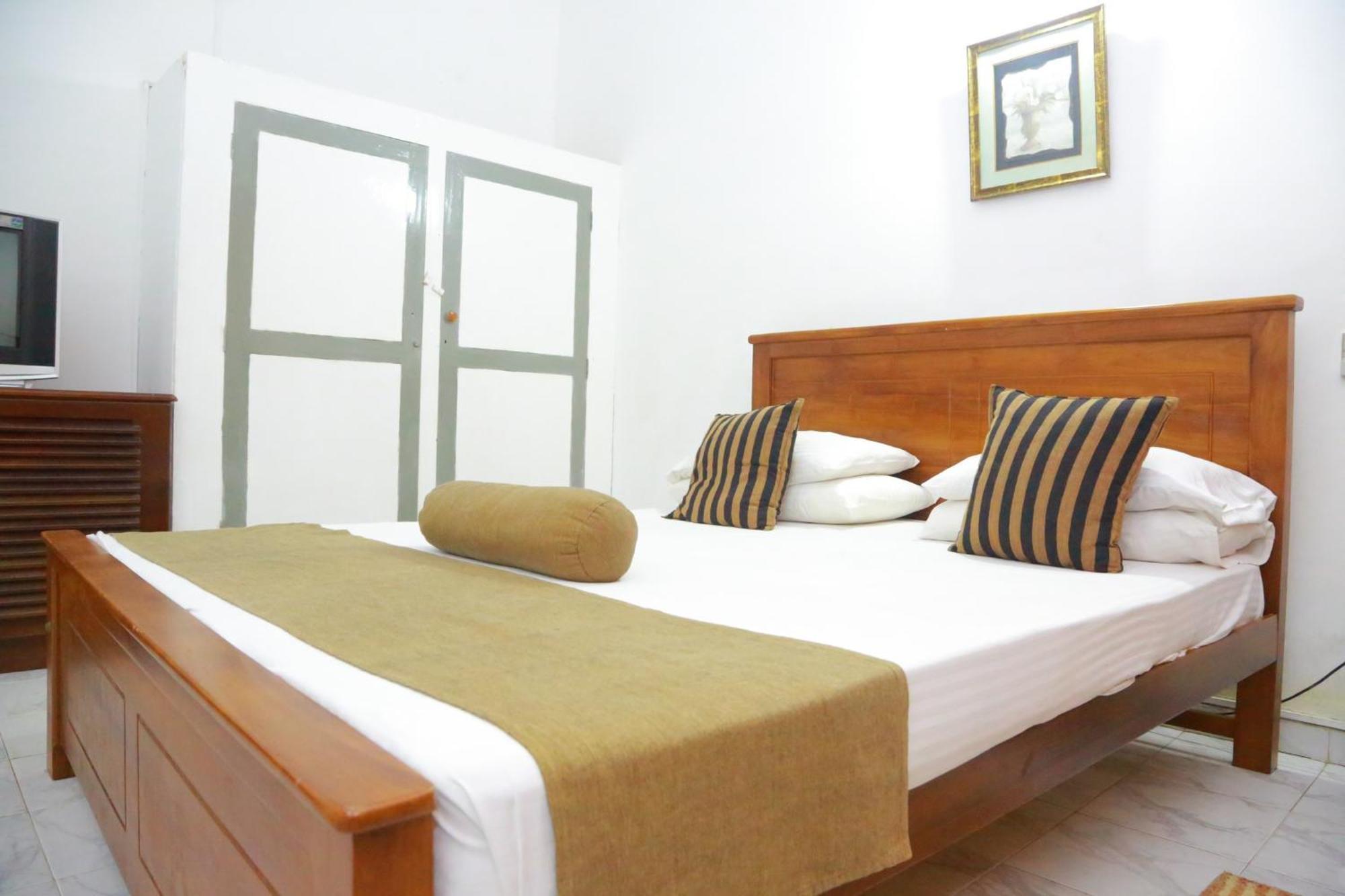 Ranveli Beach Hotel 拉维尼亚山 外观 照片