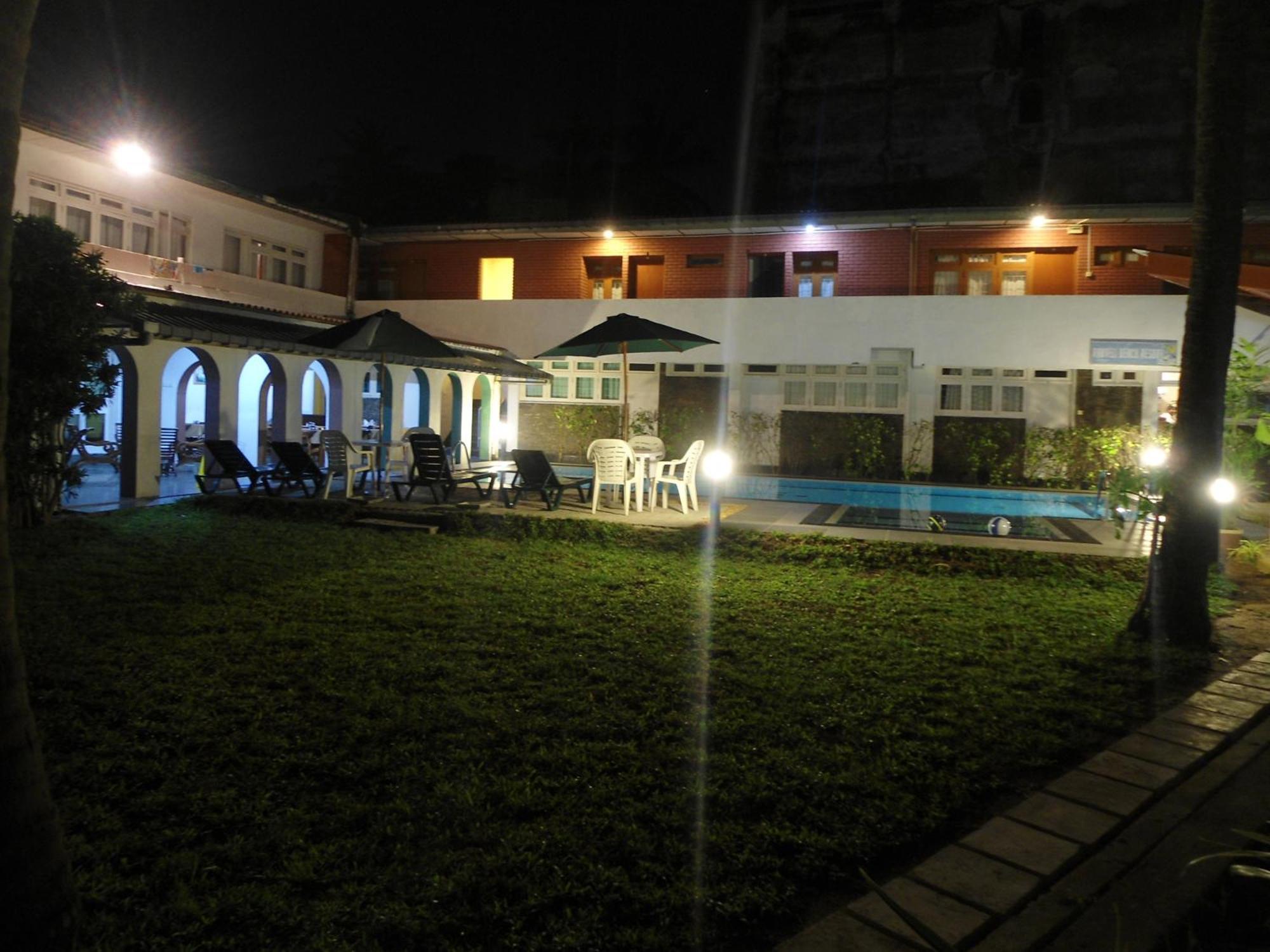 Ranveli Beach Hotel 拉维尼亚山 外观 照片