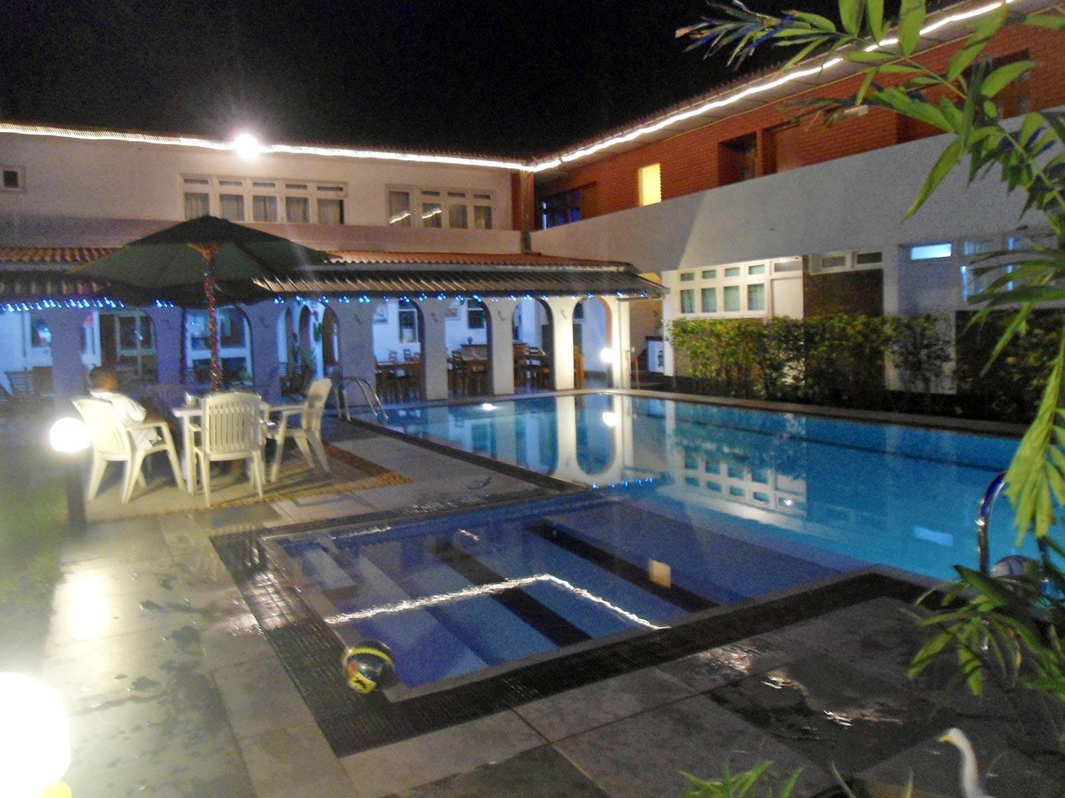 Ranveli Beach Hotel 拉维尼亚山 外观 照片