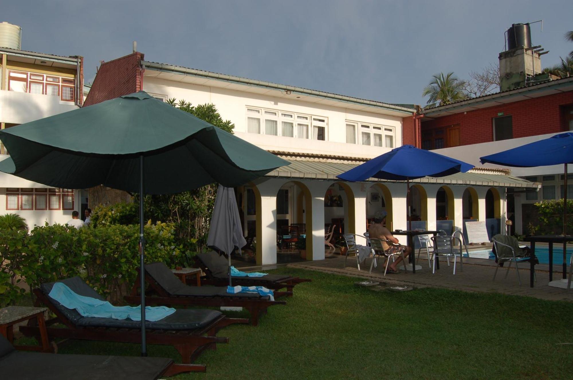 Ranveli Beach Hotel 拉维尼亚山 外观 照片