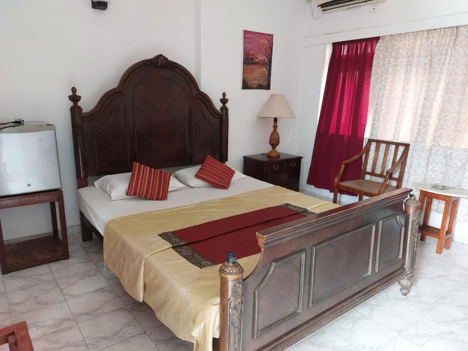 Ranveli Beach Hotel 拉维尼亚山 外观 照片